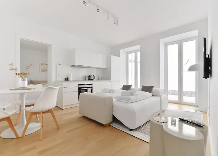 Apartman Luxury Modern With Garden Bécs