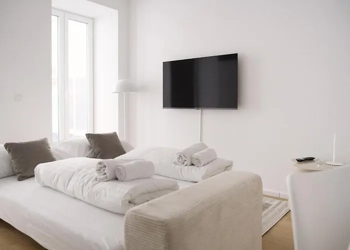 Apartman Luxury Modern With Garden *